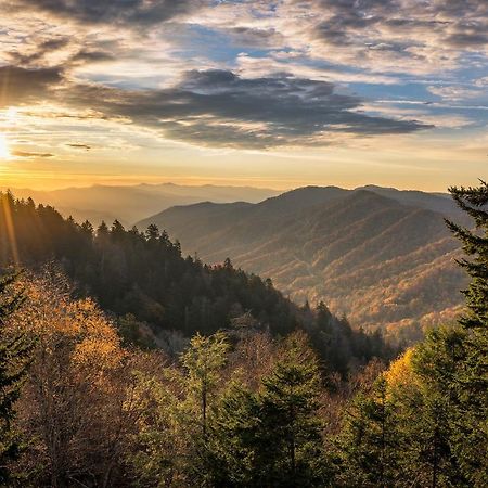 Mountain Memories Villa แกตลิงเบิร์ก ภายนอก รูปภาพ